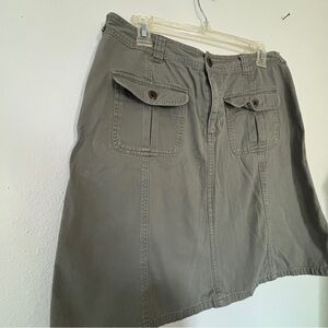 Cherokee vintage olive khaki skirt